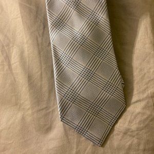 Hand Made - Daniel Cremieux Tie. 100% silk